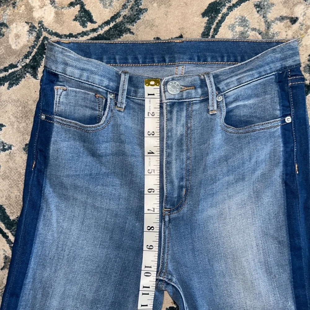 BDG Urban Outfitters Twig High Rise Skinny Jeans with dark wash side stripe 28W